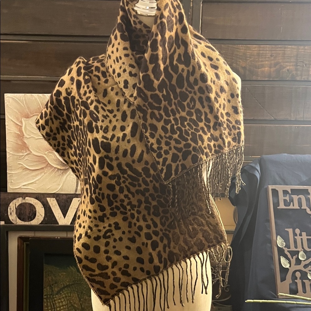 Leopard Print Women's Scarf